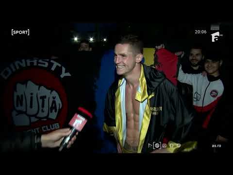 Campionul Mondial de Kickboxing-Alexandru 'The Bomber' Niță, susținut de cei din Peluza Sud Steaua!