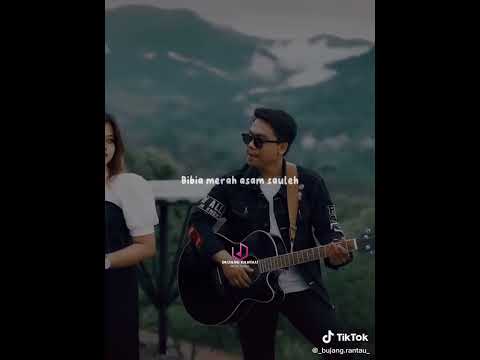 Dayat feat Anyqu Bibia merah