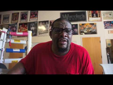 Riddick Bowe does his best Muhammad Ali impersonation