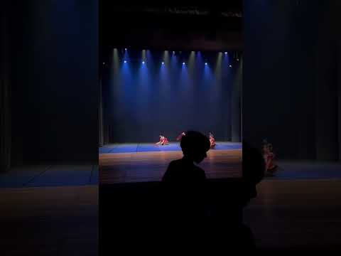 Trio infanto-juvenil 1º lugar festival de dança e competição