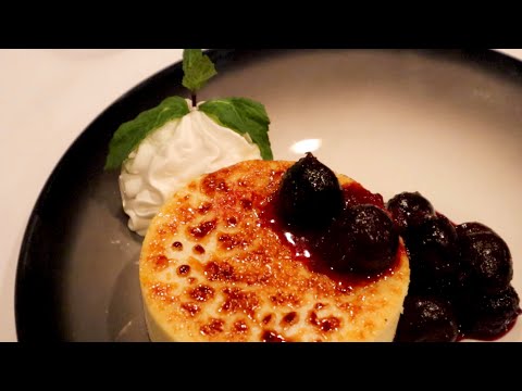 Uma noite tranquila no Morton's The Steakhouse para o Dia dos Namorados