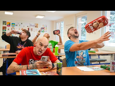 TYPICKÝ KECY VE ŠKOLE! | TARY