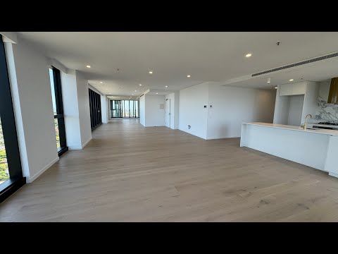 2902 Penthouse - 5 Bed 3 Bath 1 Carpark - Promenade, 36 Prospect Street, Box Hill