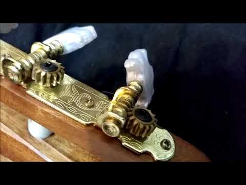 Gear Spotlight: Novaro Custom (Classical Guitar)