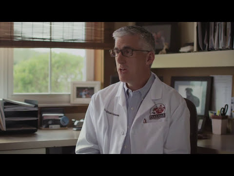 FortiFlora | Dr. Ebenezer Satyaraj Knows the Value of Collaboration | Vet Center