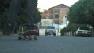 preview picture of video 'TRAILER DOCUMENTAL SKATE LA PAZ - SKATE BOLIVIA'