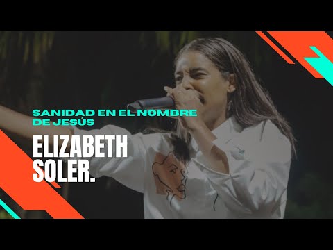 Salmista Elizabeth Soler - Dios la sana en plena ministración