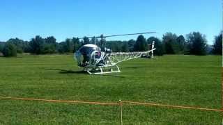 preview picture of video 'bell47startup'