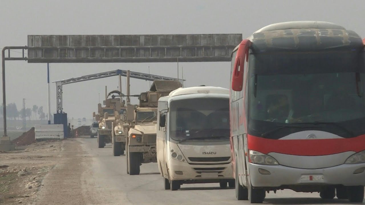 Video | US army transports IS prisoners from northeast Syria to Iraq | AFP