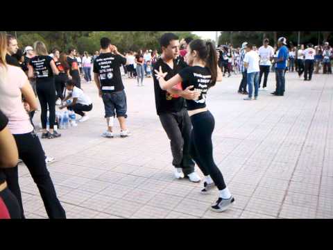 Willy e Mirela - Blitz Confraria do Samba