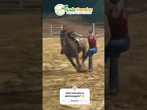 Qual a nota para essa aterrissagem #Boiadeiro#Boibravo#Agro#Touro#Nelore#Vidanaroça #rodeio#montaria