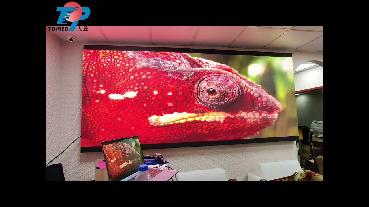 Engineers on site guide installation 2025-9-5