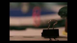 Stop motion animation : Paperclip Love Story