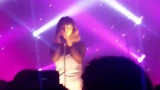 Foxes - Rise Up (intro) Body Love - Live O2 Academy Liverpool 13/05/16