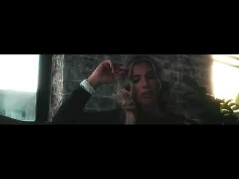 ANNA DOMINGUEZ - AGUITA DE COCO (OFFICIAL VIDEO)