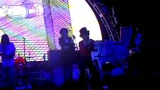 YOKO ONO / PLASTIC ONO BAND - "Walking On Thin Ice" live 1/1/12