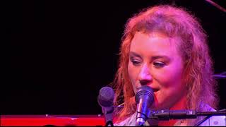Tori Amos - 2003 - Cloud On My Tongue - Welcome to Sunny Florida - 4K 60FPS Upscale