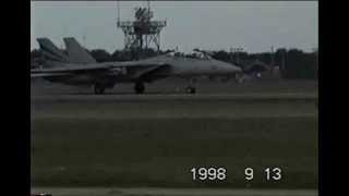 preview picture of video 'F-14Tomcat DemoFlight (1998.Sep.13 MISAWA A.B) F-14トムキャットデモフライト(修正版)'