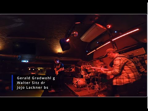 EKKO III(feat. Gerald Gradwohl. Jojo Lackner. Walter Sitz) live @ Loop, Vienna