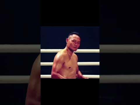 Such an Odd Style... But Works! The 'Giants Slayer' with 300+ wins - Saenchai