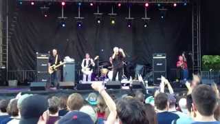 Guided By Voices. 'Motor Away'. Rock The Garden. Minneapolis, Minneosta. June 22, 2014