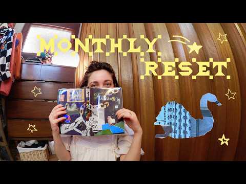 Stop doomscrolling & let's hang out ⟡ monthly journal reset, collaging, digital scrapbooking, books