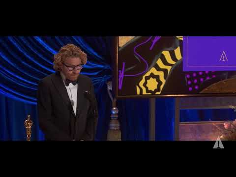 Thumbnail of the video: "Mank" Wins Best Cinematography | 93rd Oscars