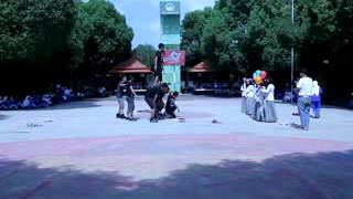 preview picture of video 'FERRARI (XI IPA 3) - SMAN 3 LUMAJANG'