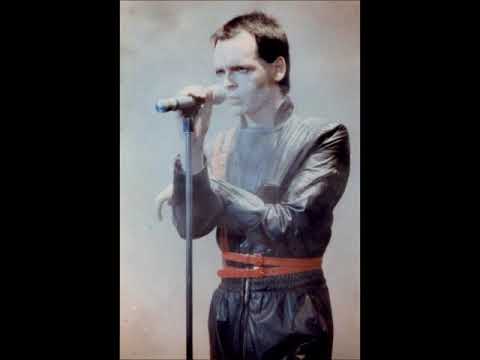 Gary Numan + 1980 +