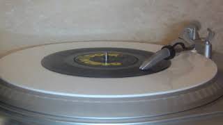 Ken Boothe - Sinned ( Version ) (Green Door 1972 ).