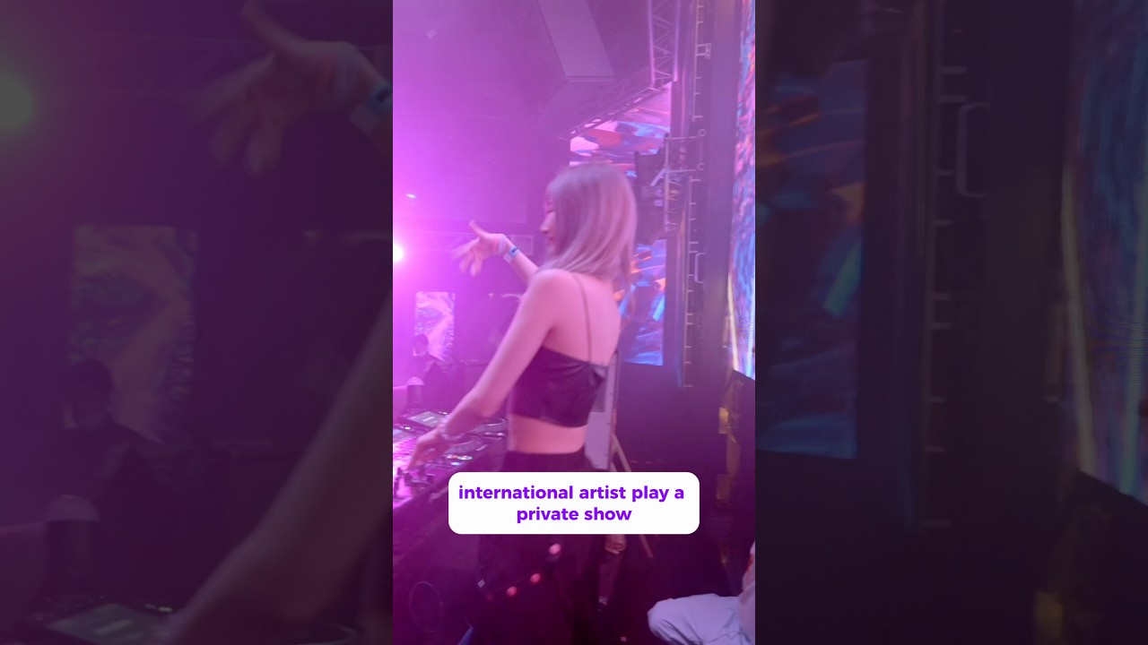 A private show just for YOU 🥳