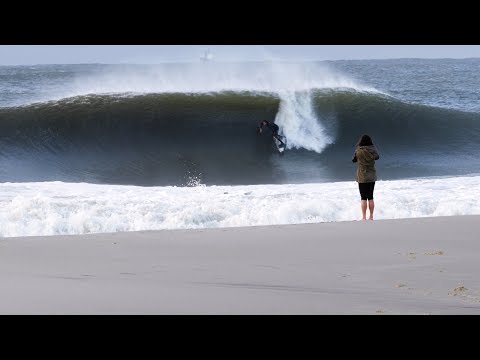 Pumping swell at Long Beach in New York