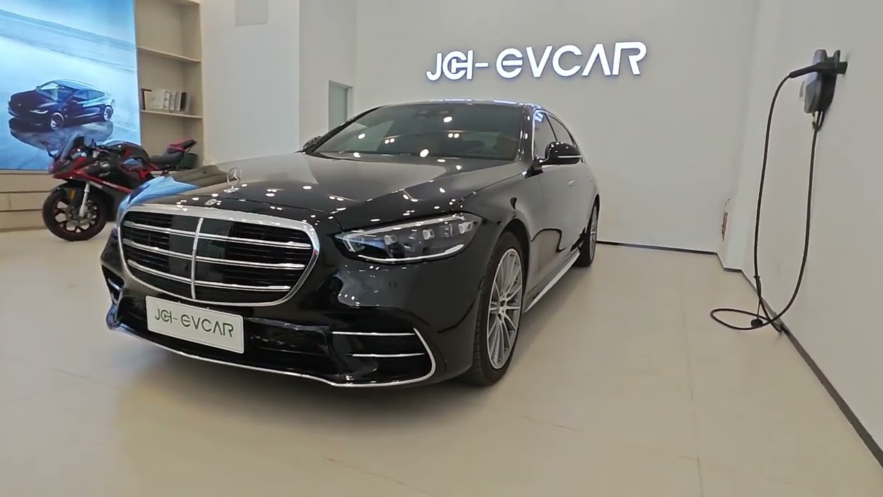 Mercedes-Benz S 450  video