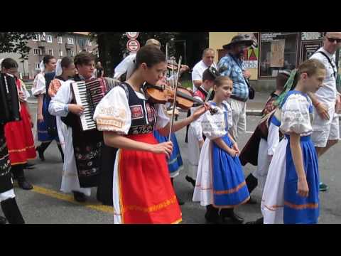 Polabská vonička 2016 - průvod / č. 1