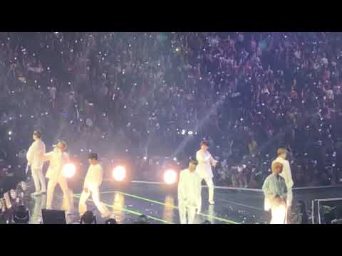 BTS Love Yourself World Tour, L.A. 180906: Run