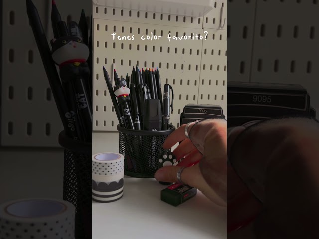 Vídeo relacionado con Spakon El juego de 48 bloc de notas de Halloween incluye 24 notas adhesivas de murciélago de momia de 3 x 3 pulgadas y 24 bolígrafos de punta redonda para el Día de Todos los Santos con tinta negra