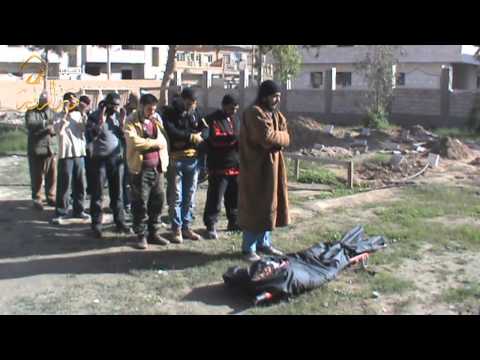 جثمان ناصر العلي ابو خبّاب من عناصر لو لواء لا إله إلّا الله في حي الجبيلة في دير الزور