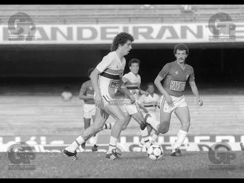 São Paulo 2x0 Portuguesa (12/08/1984) - Paulistão de 1984