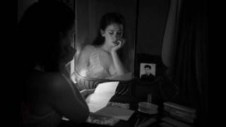 New Victorians I.3 - Darling, Don't Drag Me Out (Album Version)