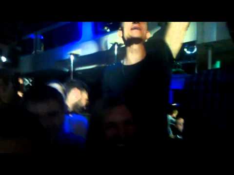 Porchy послал фаната!