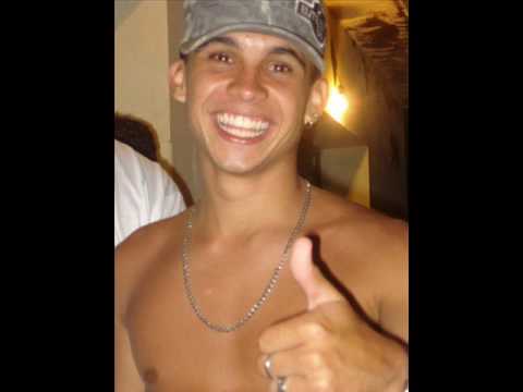 MC FEEEH BOLADÃO - MULEQUE TOP - Produção: Dj Luizinho