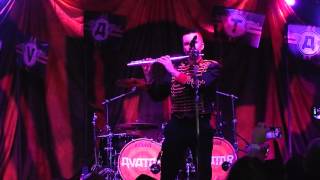 Avatar - 10 Puppet Show