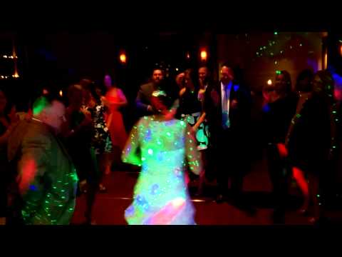 FREESTYLE EXPLODES AT THE PARAMOUNT WEDDING DJ RAY