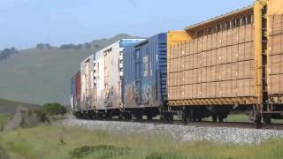 preview picture of video 'Arrival of SMART DMU's in American Canyon'