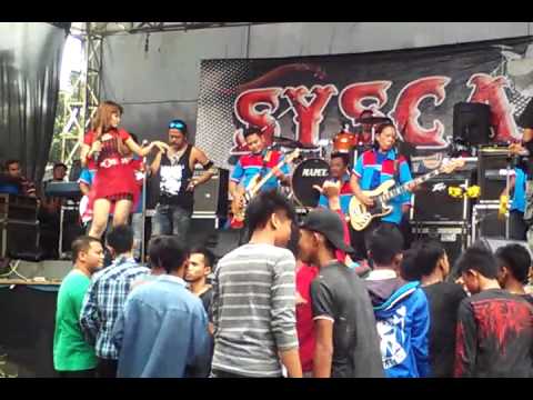 Ressa lawang sewu-simalakama with O.M sysca