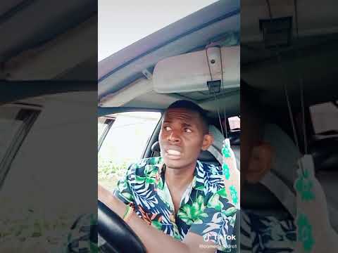 Turwanye colona twivuye inyuma