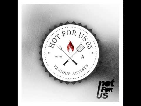 Maxime Johnny - Quantum Mechanics (Original Mix) [NFU100A]