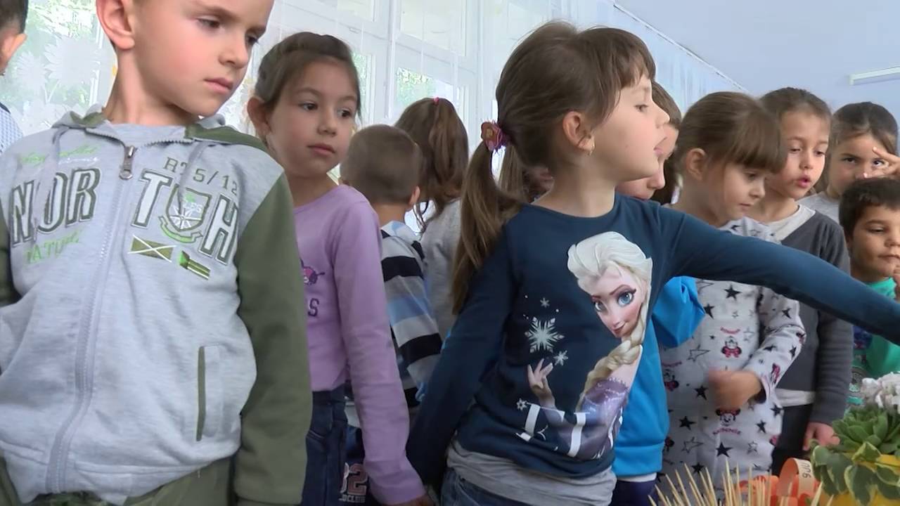 Малчугани подредиха изложба от тикви