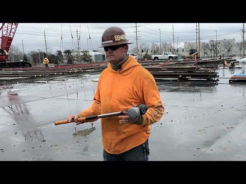„Fiskars Kūjis L“ (4,76 kg) 8 svarai / 36 coliai video