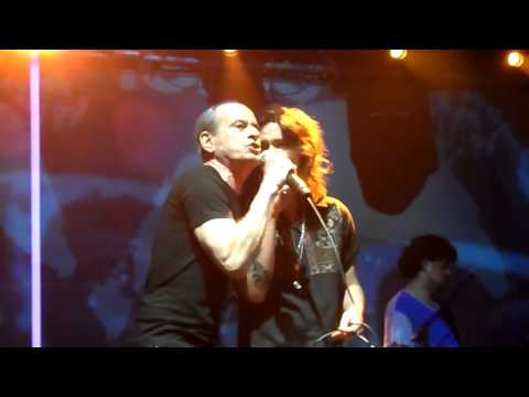 Filipe Catto e Ney Matogrosso - Noite Torta- HD